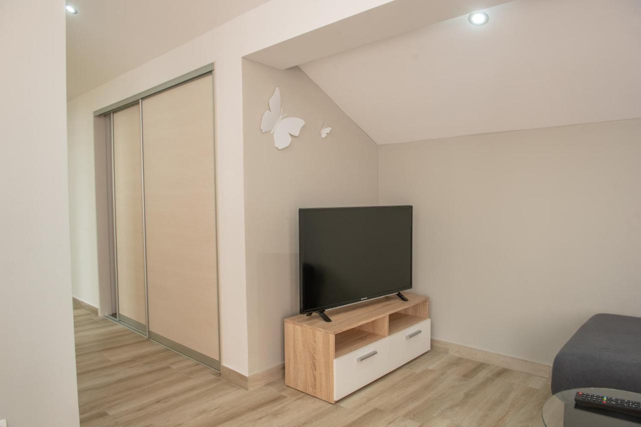Apartman Eva Vrsi Eksteriør bilde