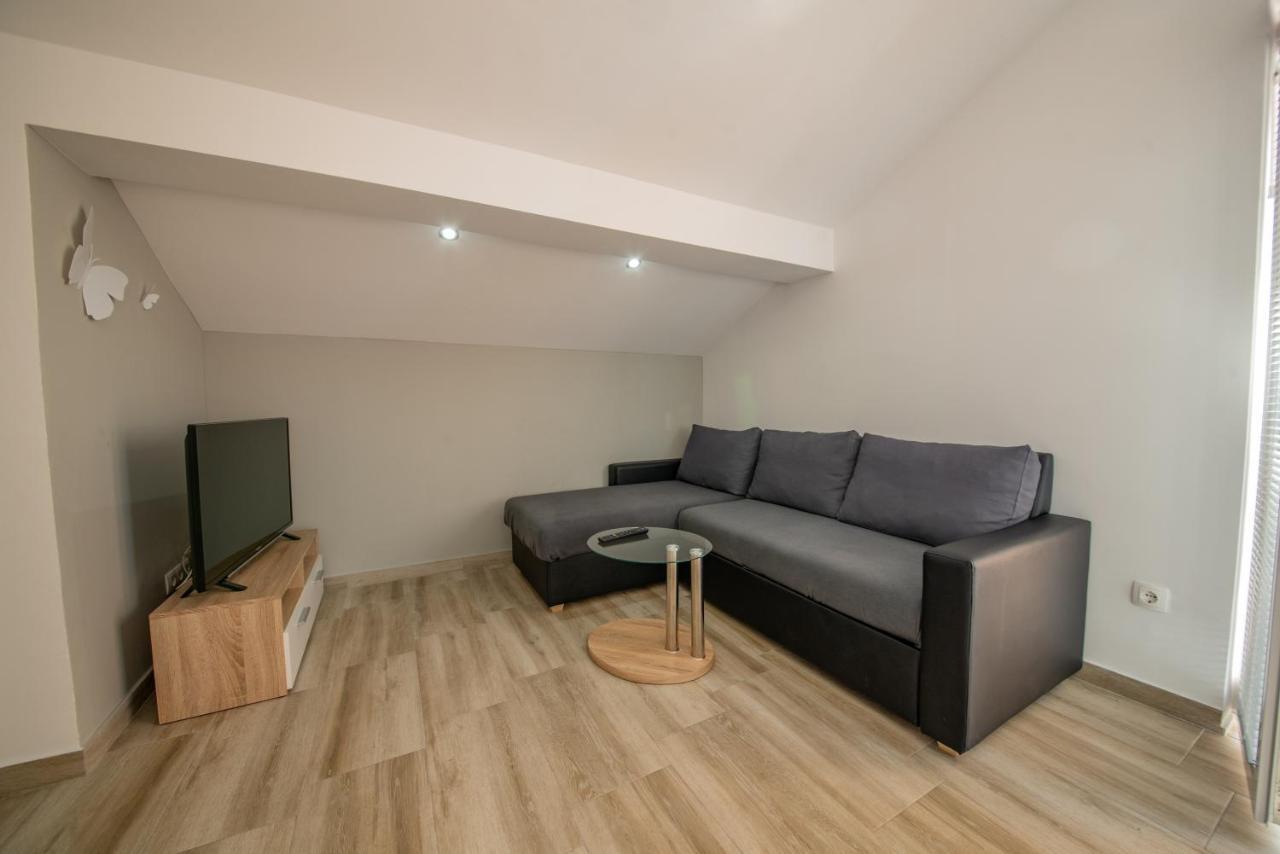 Apartman Eva Vrsi Eksteriør bilde