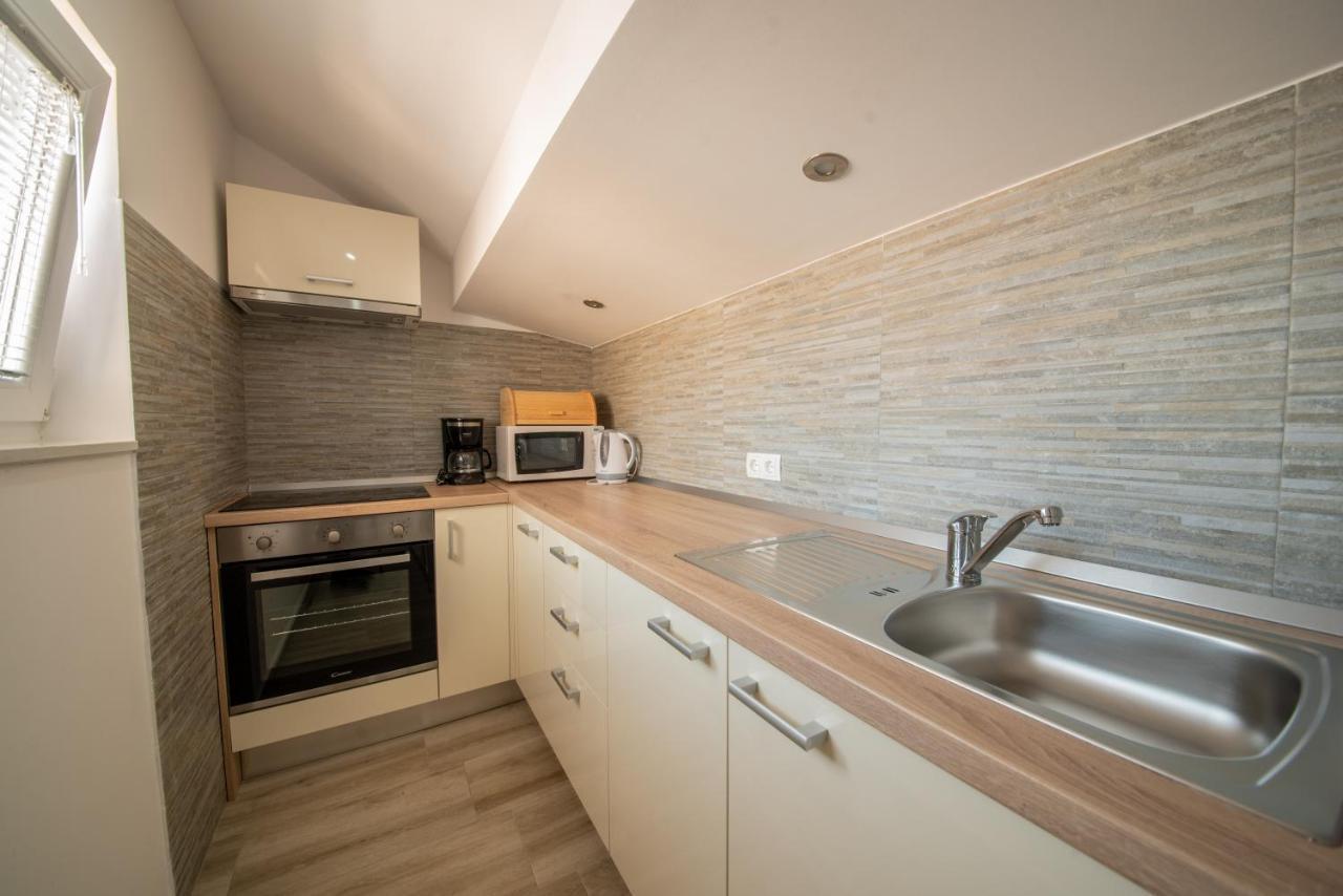 Apartman Eva Vrsi Eksteriør bilde
